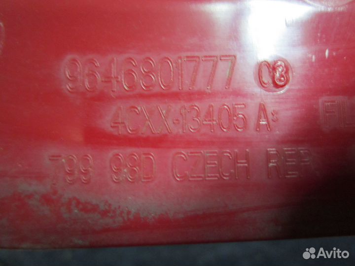 Фонарь задний левый правый Citroen C4 1.6 2006