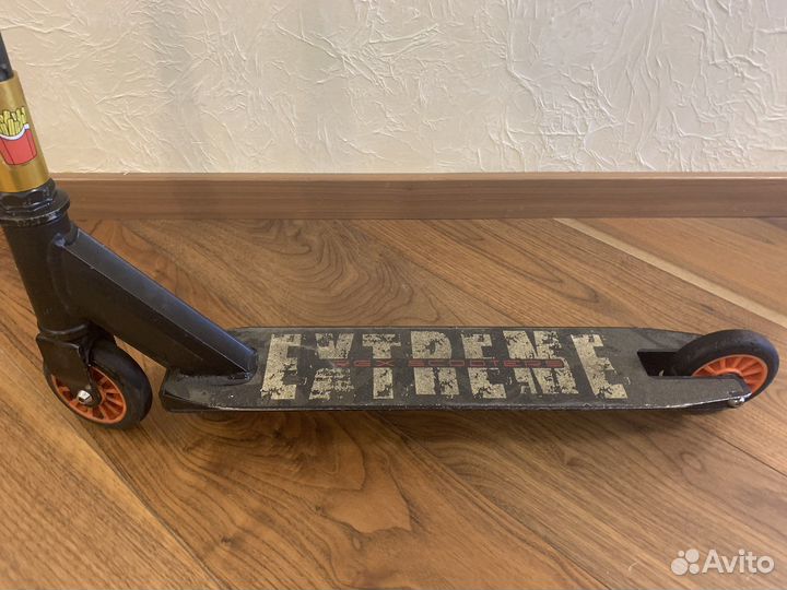 Трюковой самокат