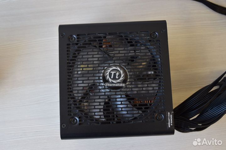 Блок питания Thermaltake SMART BX1 RGB 750W