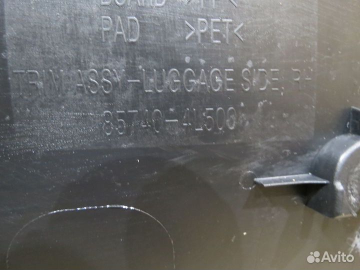 Обшивка багажника правая Hyundai Solaris Хэтч