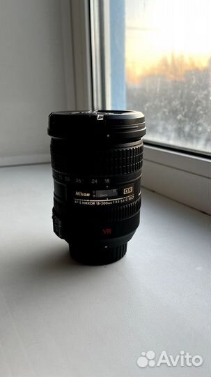 Объектив Nikon AF-S Nikkor 18-200 mm 1:3,5-5,6 G
