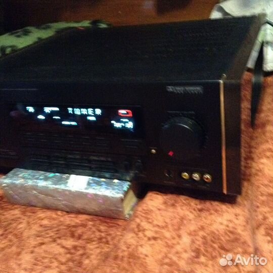 Суперусилитель Quadral