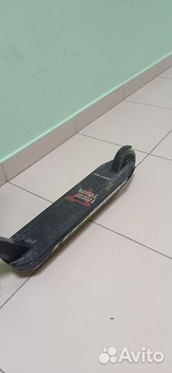 Трюковой самокат tech team