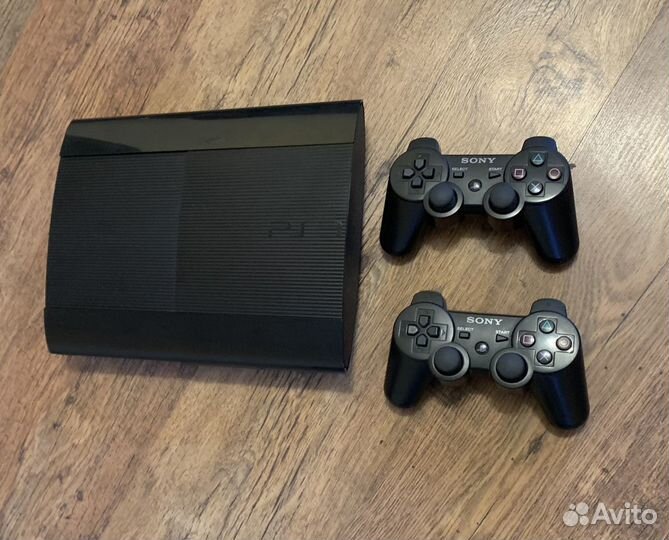 Sony PlayStation 3 500GB + 2 Геймпада + 126 Игр