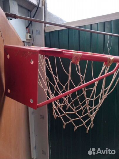 Баскетбольное кольцо