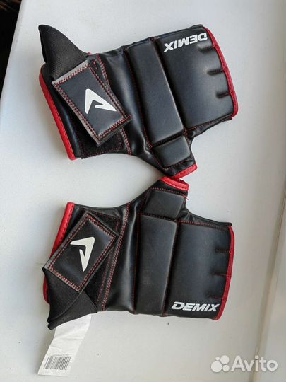 Перчатки для мма