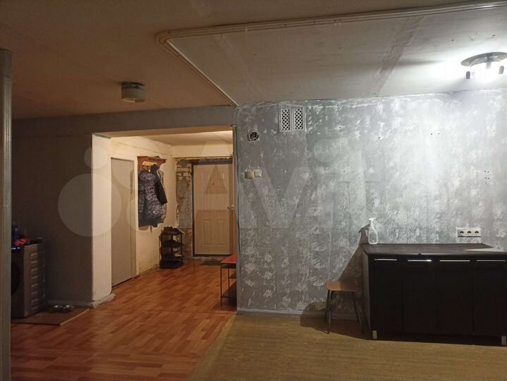 4-к. квартира, 110 м², 1/5 эт.