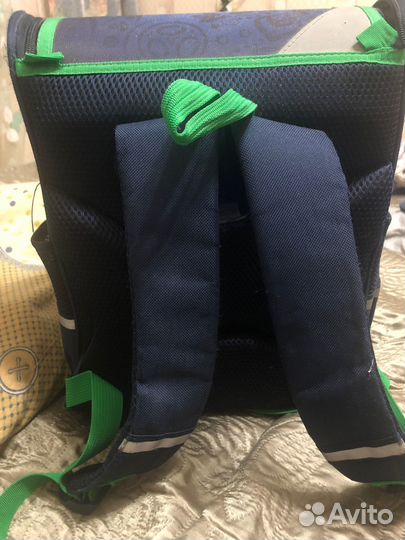 Школьный рюкзак