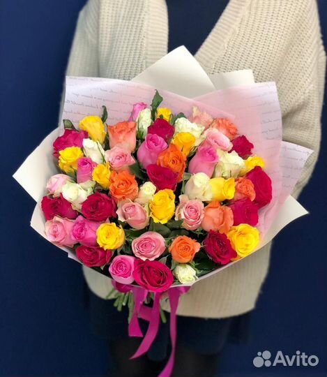 Букет из 51 розы Кения микс 35-40см в матовой бума