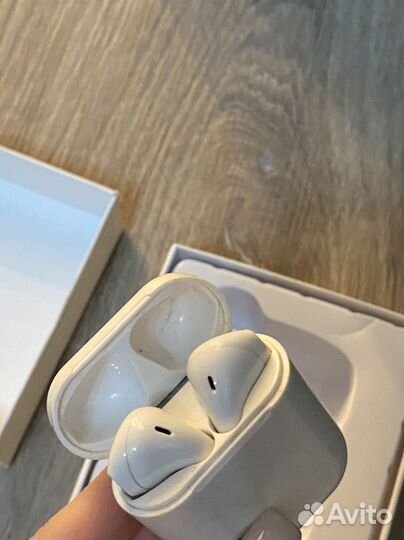 Беспроводные наушники