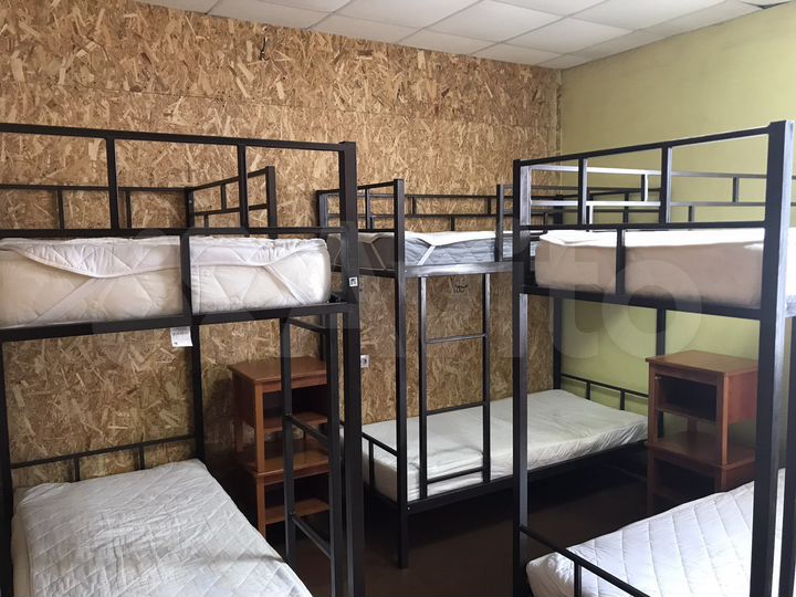 Комната 40 м², 2/2 эт.