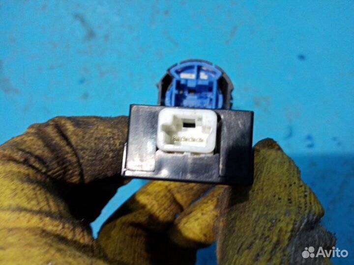 Кнопка запуска двигателя Infiniti Q70 Y51 VQ37VHR