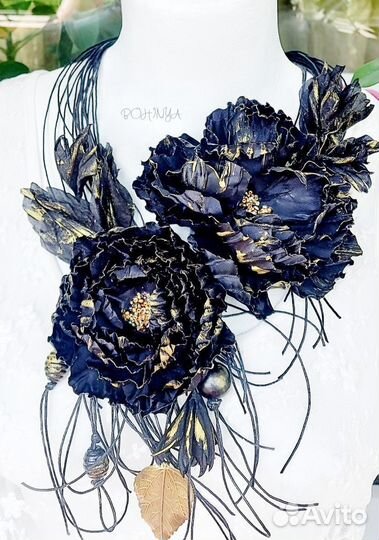 Колье с цветами винтажное