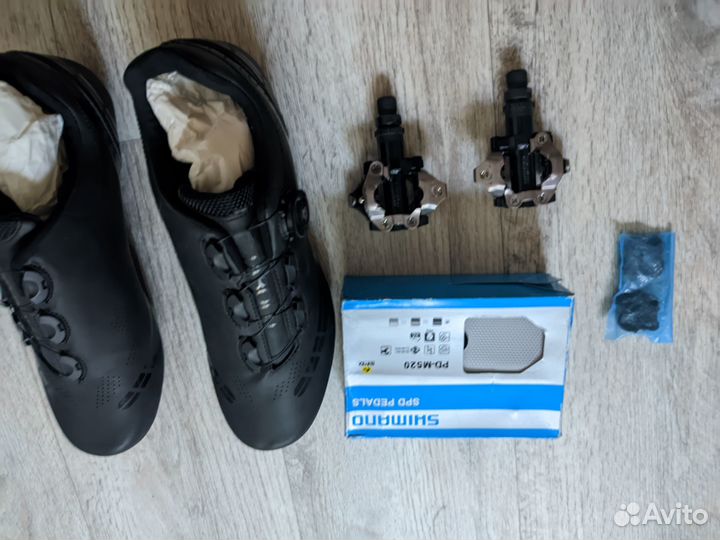 Педали контактные Shimano