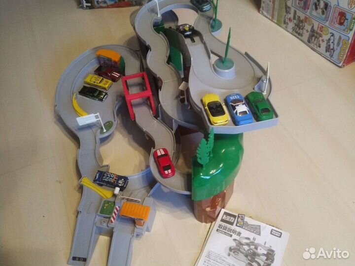 Парковка Takara Tomica (Горный серпантин ) Обмен