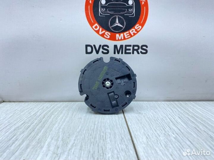 Моторчик Mercedes C-Class W 203