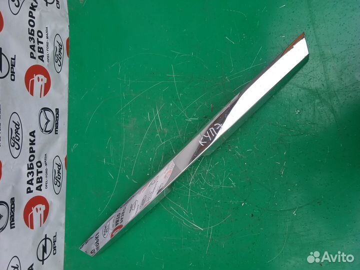 Молдинг крышки багажника Opel Astra H gtc