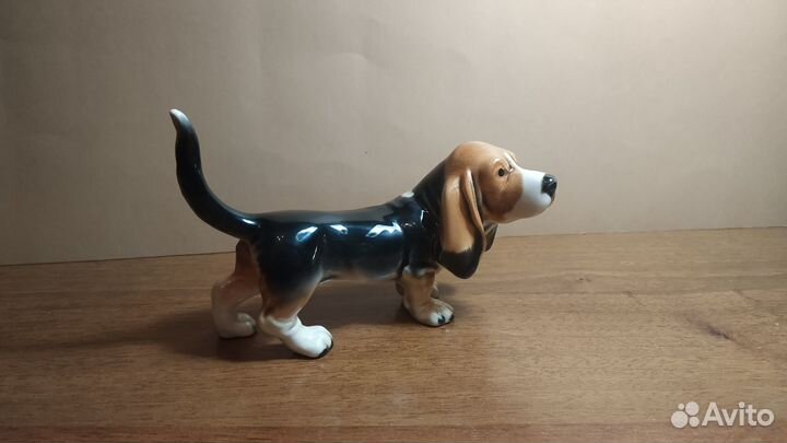 Фарфоровая статуэтка 