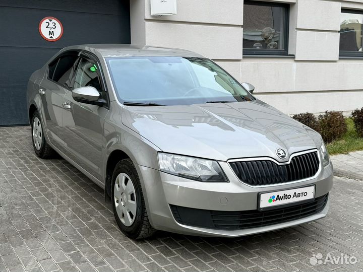 Skoda Octavia 1.6 AT, 2015, 137 000 км