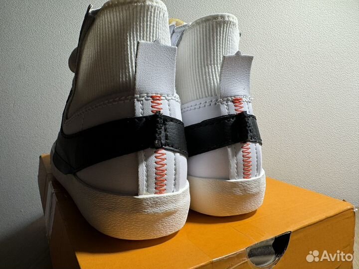 Кроссовки Nike Blazer Mid 77 Jumbo