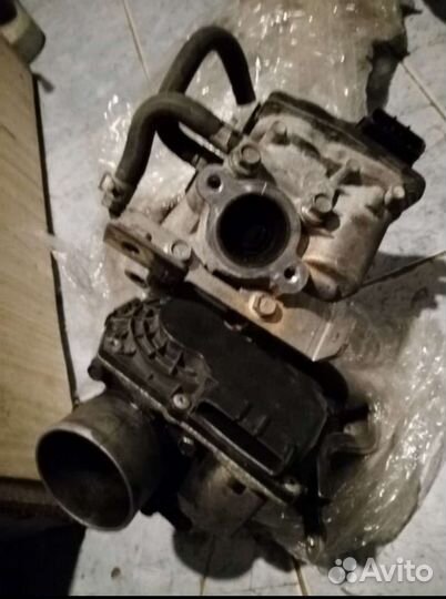 Дроссельная заслонка Nissan YD25ddti