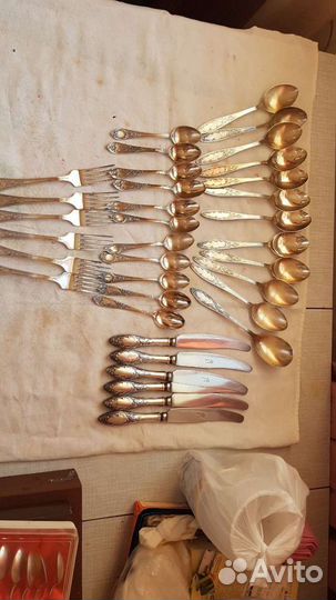 Столовые приборы