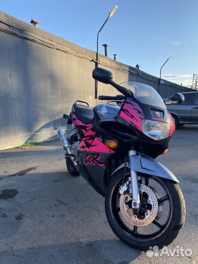 Honda cbr 600 f2