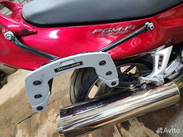 Боковые кофры Honda cbr1100xx