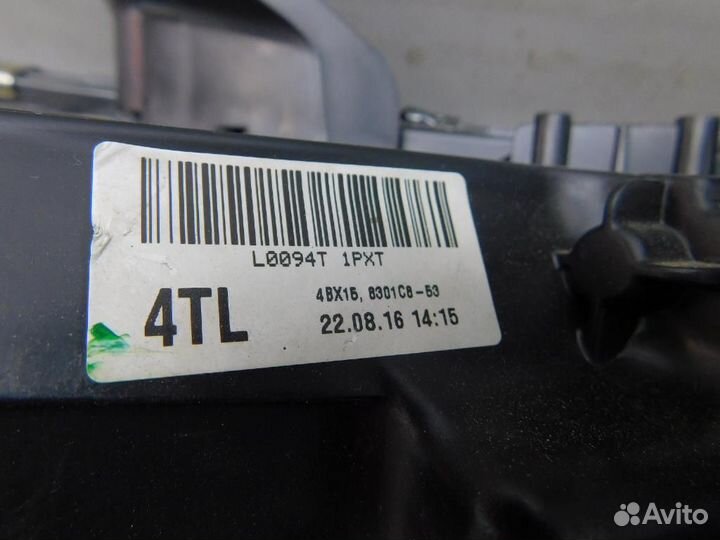 Фара левая Mitsubishi Outlander