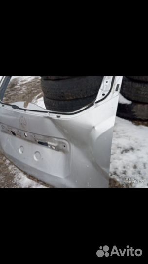 Крышка багажника Renault duster