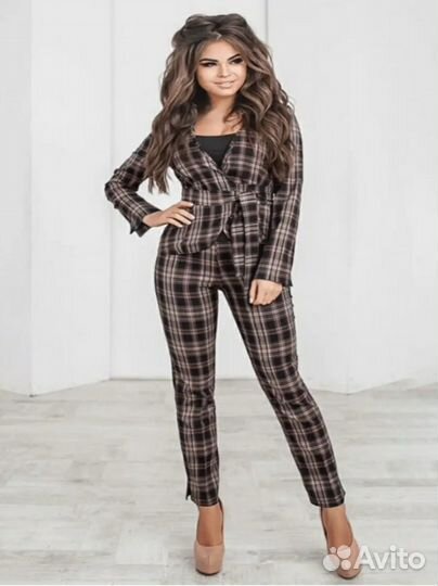 Костюм брючный