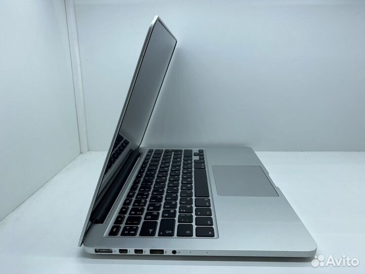 Apple MacBook Pro Retina 13 2015 i5/16/256/345цик