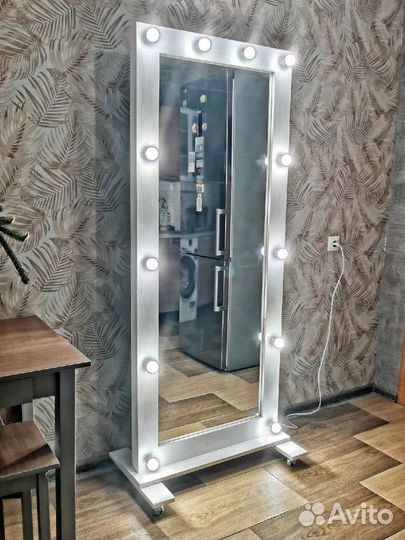 Гримёрное зеркало