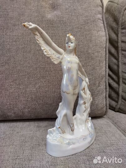 Статуэтка «Балерина-Аист»
