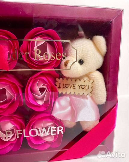 Мыльные розы с медвежонком, подарочный набор