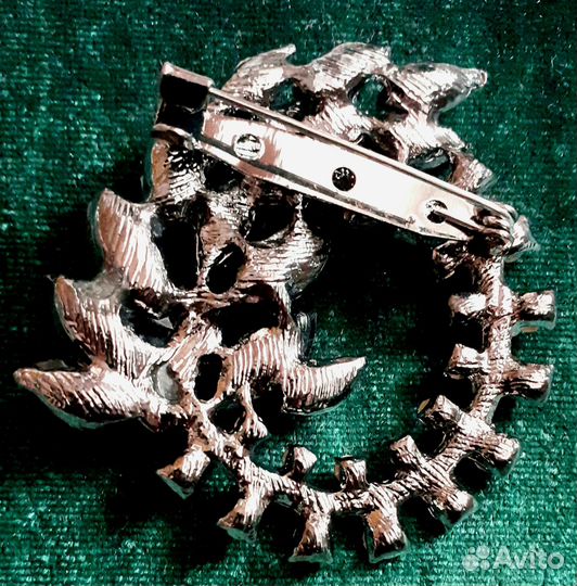 Брошь винтаж Крупные. Камни металл