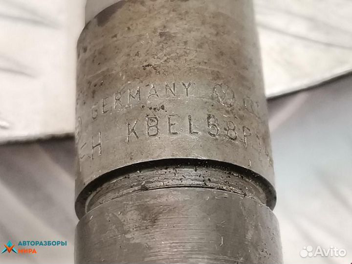 Форсунка Volkswagen Passat B5 1999 028130201S