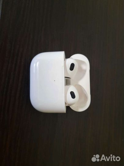 Беспроводные наушники apple airpods 3