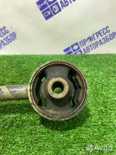 Рычаг подвески задний левый Hyundai Sonata седан