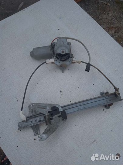 Стеклоподъёмник задний правый Nissаn Рrimеrа P11