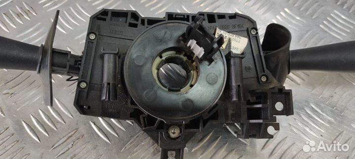 Подрулевой переключатель Renault Logan 1.4