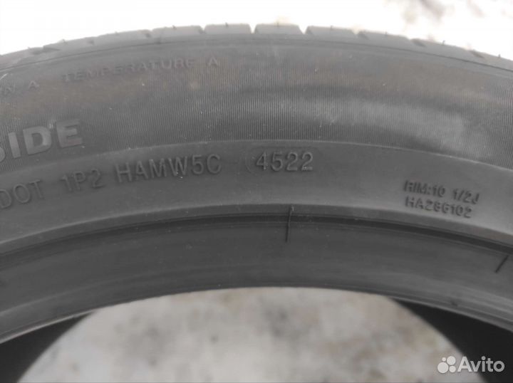 Delinte DS2 295/40 R21 111W