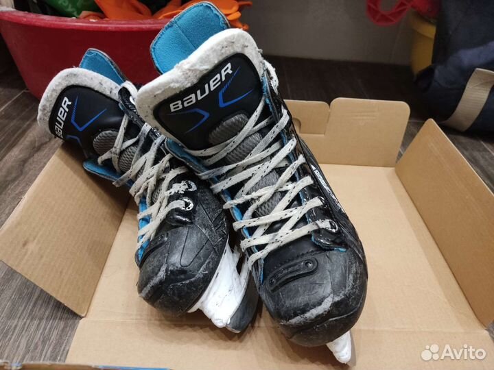 Коньки хоккейные детские 30,5 размер