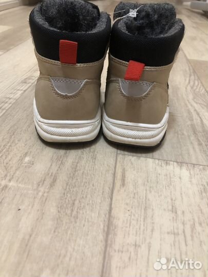 Ботинки демисезонные 24 размер
