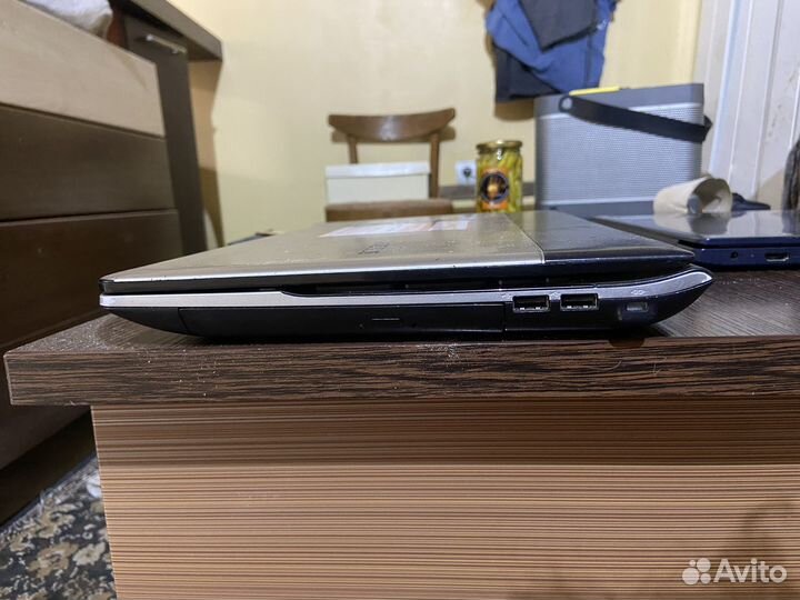 Ноутбук sumsung