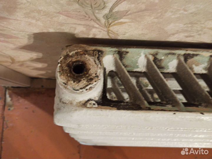 Батарея чугунная бу