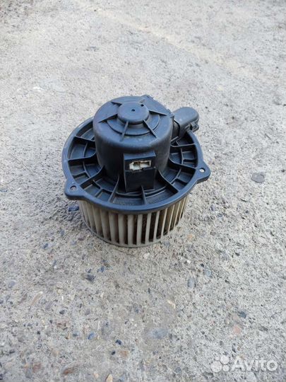 Hyundai Accent мотор печки