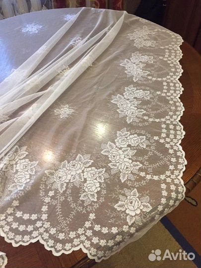 Красивая скатерть(тканевая)