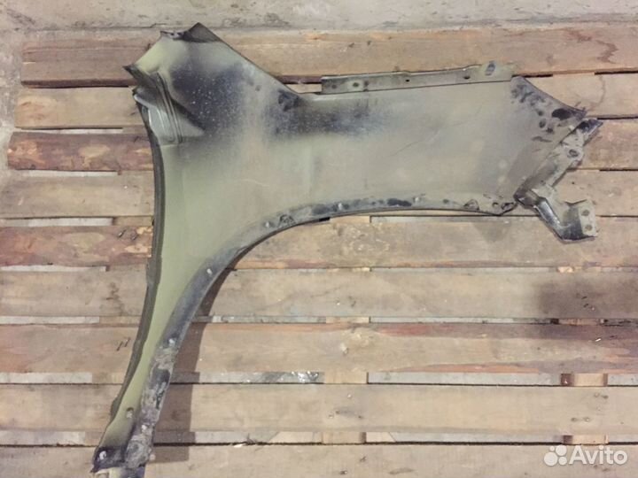 Kia Sorento xm Крыло передние левое