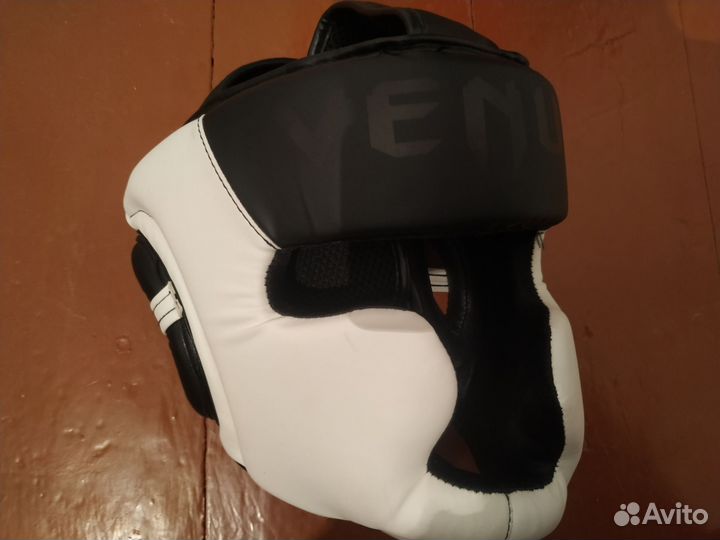 Шлем для бокса venum